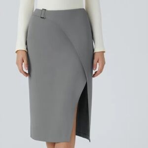 HALARA Gray Midi Skirt with Belt Detail